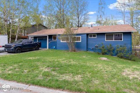1635 Crescent Dr, Anchorage, AK 99508