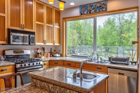 5144 E Big Rock Dr, Wasilla, AK 99654