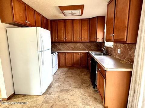 4951 E 5th Ave, Anchorage, AK 99508 photo 7