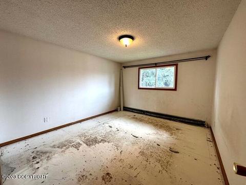 4951 E 5th Ave, Anchorage, AK 99508 photo 12
