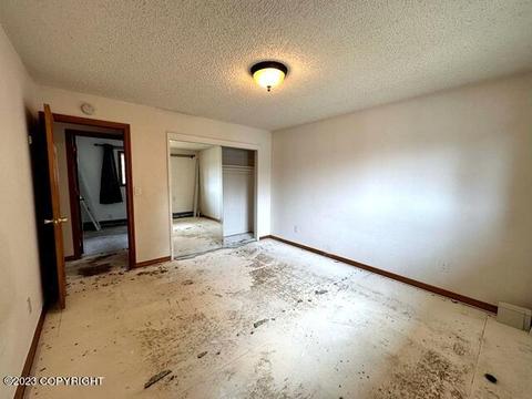 4951 E 5th Ave, Anchorage, AK 99508 photo 13
