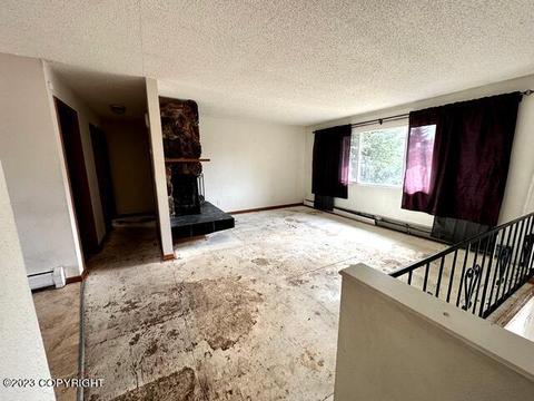 4951 E 5th Ave, Anchorage, AK 99508 photo 4