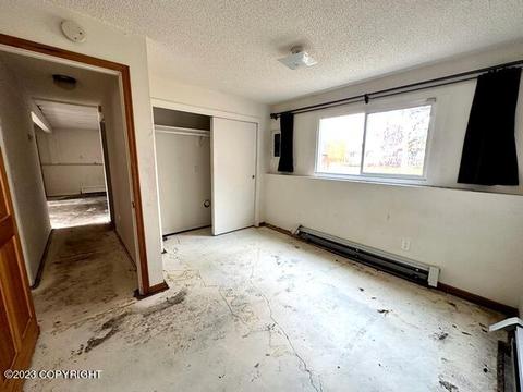 4951 E 5th Ave, Anchorage, AK 99508 photo 11