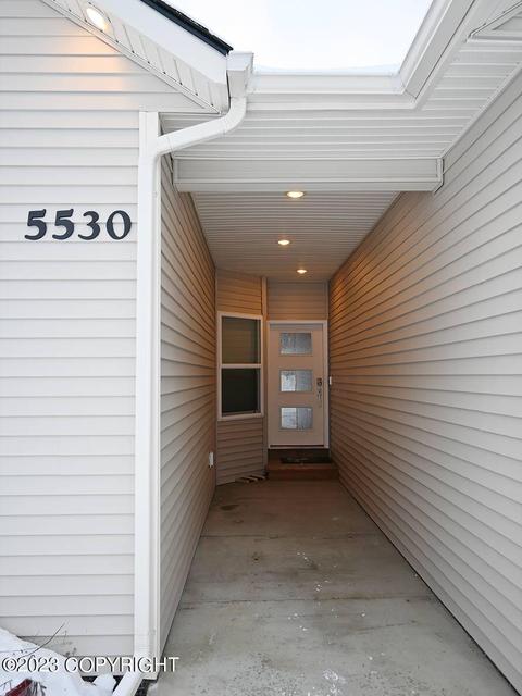 5530 E Cherry Cir, Wasilla, AK 99654 photo 2