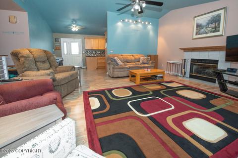360 Peppertree Loop, Anchorage, AK 99504 photo 7
