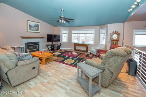 360 Peppertree Loop, Anchorage, AK 99504 photo 9