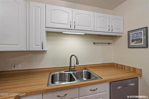 140 Eagle St # 301, Anchorage, AK 99501 photo 18