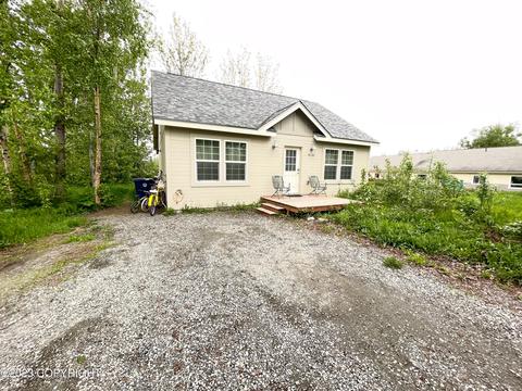 416 E Beaver Ave, Palmer, AK 99645