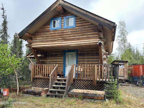 2256 Solar Ave, Fairbanks, AK 99709
