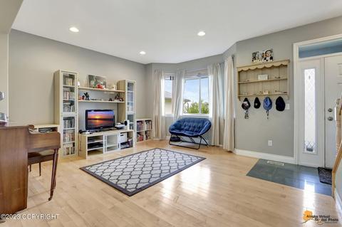 2800 Morgan Loop, Anchorage, AK 99516 photo 8