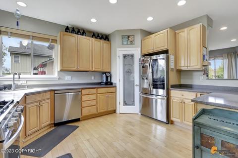 2800 Morgan Loop, Anchorage, AK 99516 photo 20