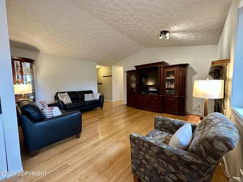 12414 Crested Butte Dr, Eagle River, AK 99577 photo 5