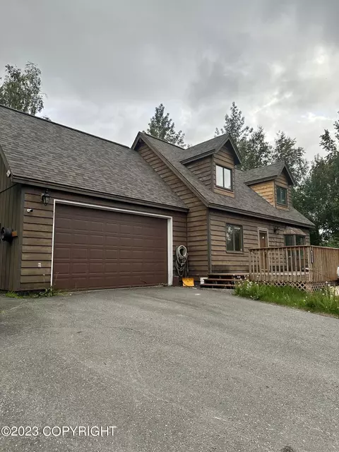 3032 E Whispering Woods Dr, Wasilla, AK 99654