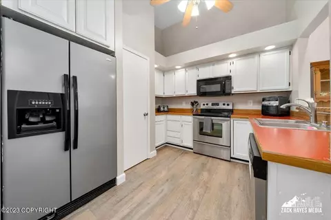 18555 Walrus Cir, Eagle River, AK 99577 photo 11
