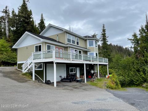 16552 Waterfall Rd, Ketchikan, AK 99901