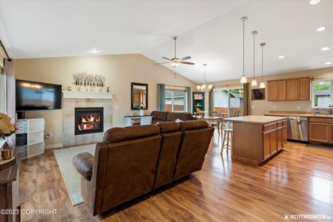 16630 Carla St, Eagle River, AK 99577 photo 5