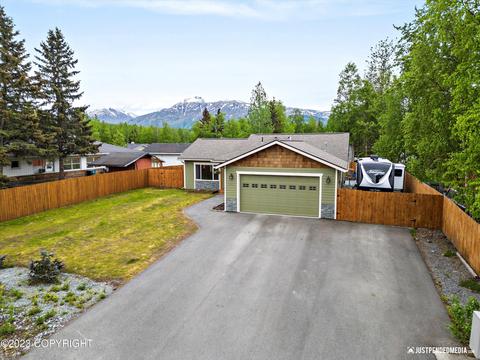 16630 Carla St, Eagle River, AK 99577