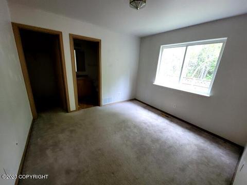 6514 Desiree Loop, Anchorage, AK 99507 photo 12