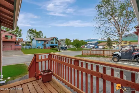 1901 E View Dr, Anchorage, AK 99504 photo 4