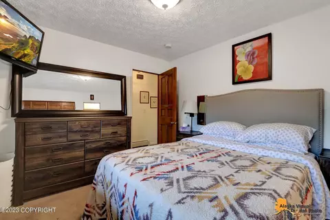 1901 E View Dr, Anchorage, AK 99504 photo 26