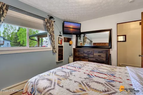 1901 E View Dr, Anchorage, AK 99504 photo 27