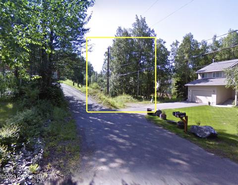 6130 Loganberry St, Anchorage, AK 99502