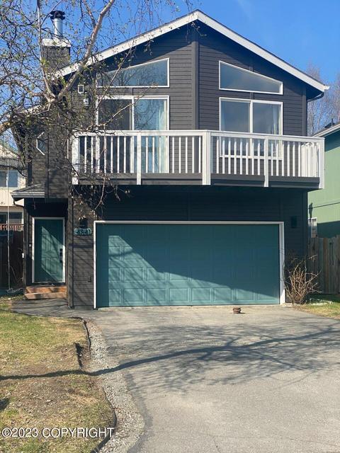 4841 Snow Cir, Anchorage, AK 99508