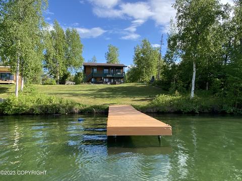 387 W Lake View Ave, Wasilla, AK 99654