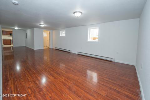 1404 E 11th Ave, Anchorage, AK 99501 photo 17