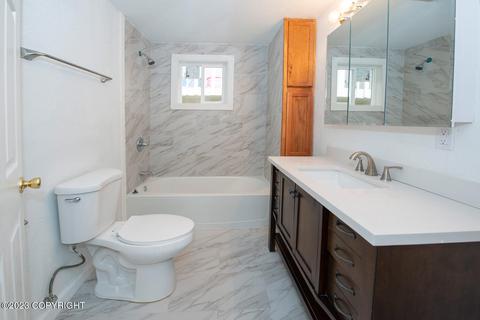 1404 E 11th Ave, Anchorage, AK 99501 photo 7
