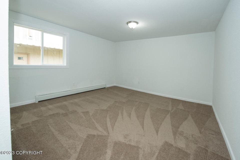  1404 E 11th Ave, Anchorage, AK 99501 photo 9