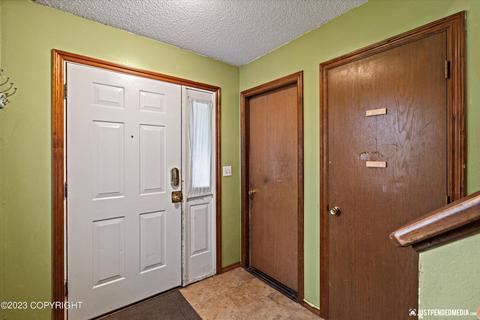 12606 Breckenridge Dr, Eagle River, AK 99577 photo 6