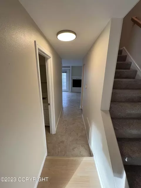 3350 Monticello Ct # D5, Anchorage, AK 99503