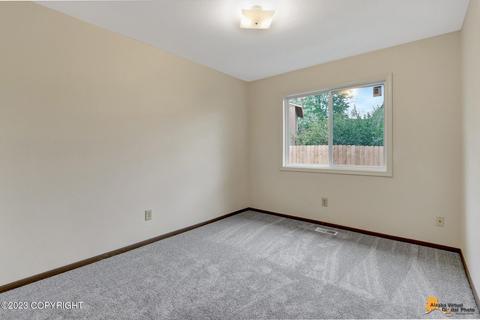 470 Scorpio Cir, Anchorage, AK 99508 photo 16