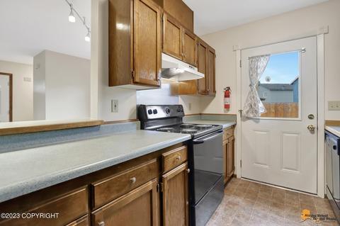 470 Scorpio Cir, Anchorage, AK 99508 photo 13