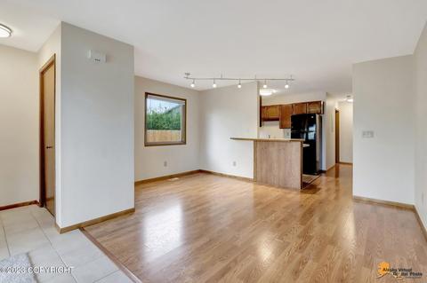 470 Scorpio Cir, Anchorage, AK 99508 photo 6