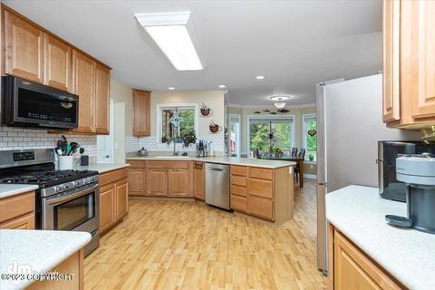 22434 Shadowy Spruce Dr, Chugiak, AK 99567 photo 18