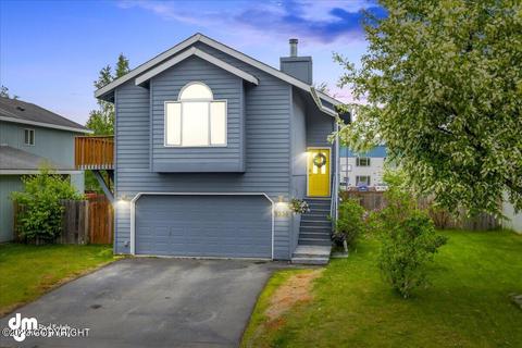 9350 Flintlock St, Anchorage, AK 99507