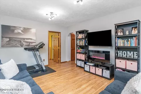 19920 Samalga Cir, Eagle River, AK 99577 photo 23