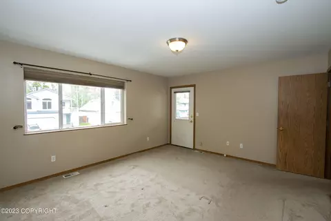 12039 Copper Mountain Dr, Eagle River, AK 99577 photo 26