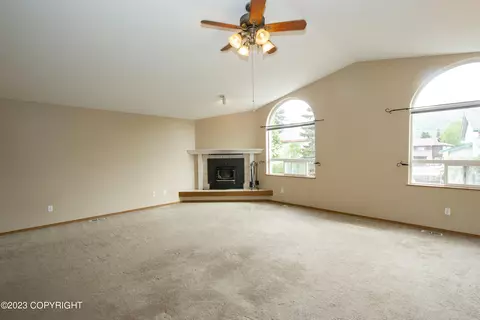 12039 Copper Mountain Dr, Eagle River, AK 99577 photo 11