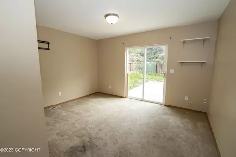 12039 Copper Mountain Dr, Eagle River, AK 99577 photo 6