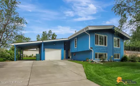 7001 Sherwood Ave, Anchorage, AK 99504