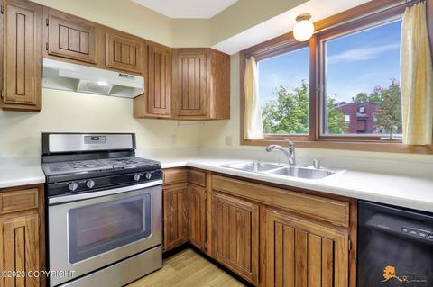 3622 Carleton Ave, Anchorage, AK 99517 photo 8