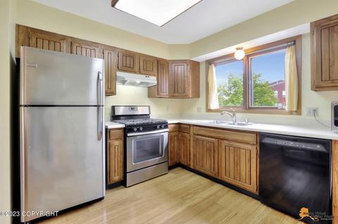3622 Carleton Ave, Anchorage, AK 99517 photo 6