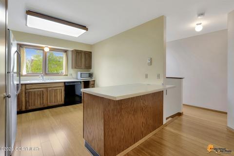 3622 Carleton Ave, Anchorage, AK 99517 photo 7