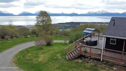 2070 Horizon Ct, Homer, AK 99603