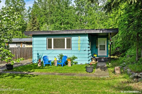3009 Willow St, Anchorage, AK 99517