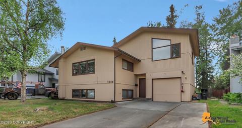 3028 Redwood St, Anchorage, AK 99508