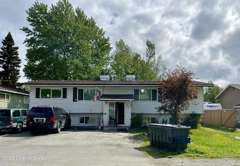 8023 Bearberry St, Anchorage, AK 99502